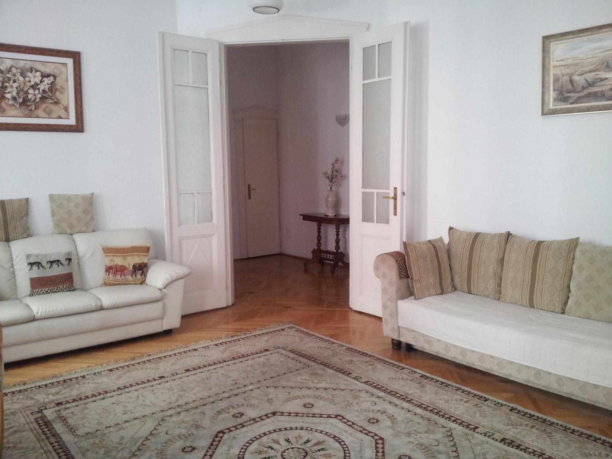 Elegance In The Heart Apartment Будапеща Екстериор снимка